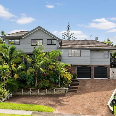 Villa With Pool In Browns Bay Auckland Exterior foto